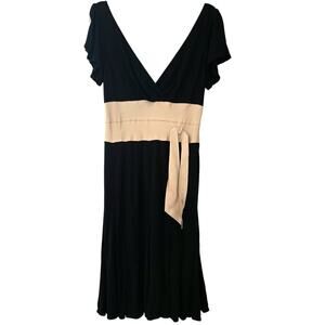 Kay Unger Black V-neck Cocktail Dress Champagne Color Tie Flutter Sleeve Size 12